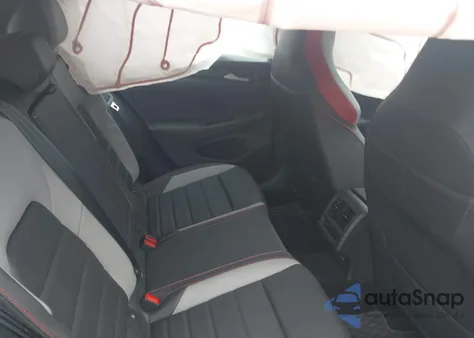 2023 Volkswagen Golf Gti 2.0T Se z USA, uszkodzony, nr VIN WVW3A7CD5PW209243